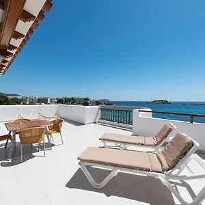 apartamentos-es-cane.balearic-islands.net/